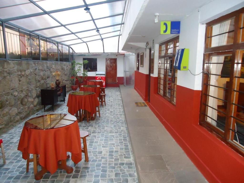 Pakcha Real Inn 3*
