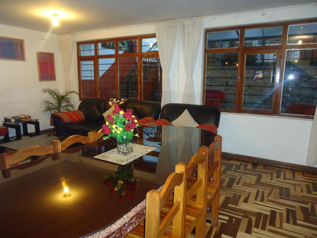 Pakcha Real Inn 3*